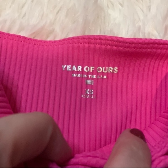 Year of Ours V Waistband Bike Shorts in Neon Pink - Picture 5 of 6